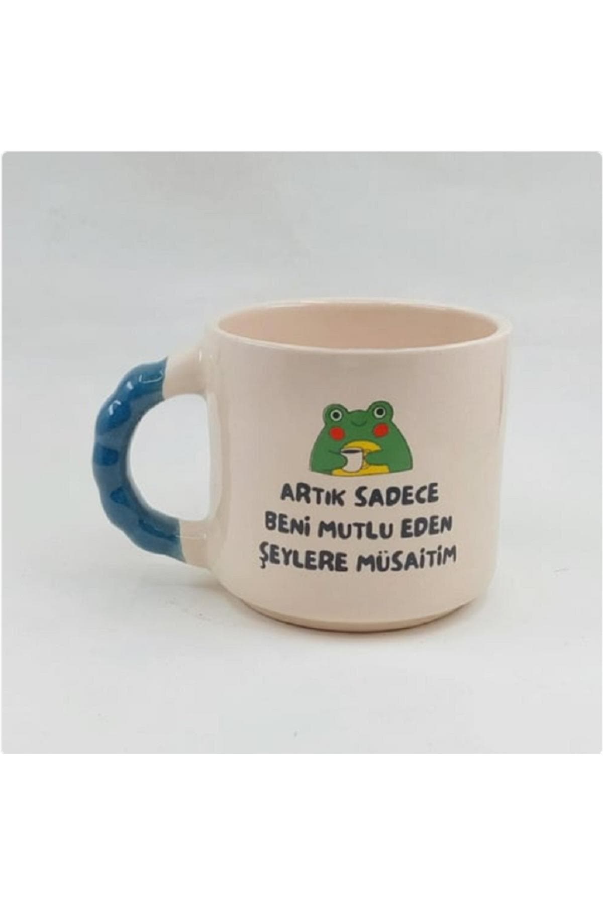 Artık Sadece Beni Mutlu Eden Şeylere Müsaitim Baskılı Mavi Kulplu Boncuk Kupa