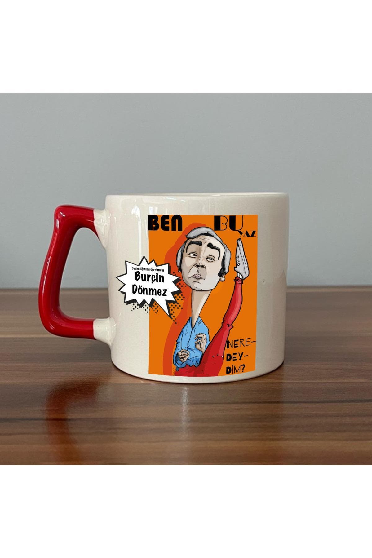 Beden Eğitimi Öğretmenine Karikatürlü 'Ben Bu Yaz Neredeydim' Baskılı Kırmızı Kulplu Prime Kupa