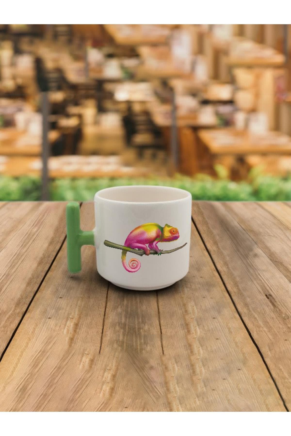 Latte Fincanı Renkli Bukalemun Baskılı Yeşil Kulplu T Kupa