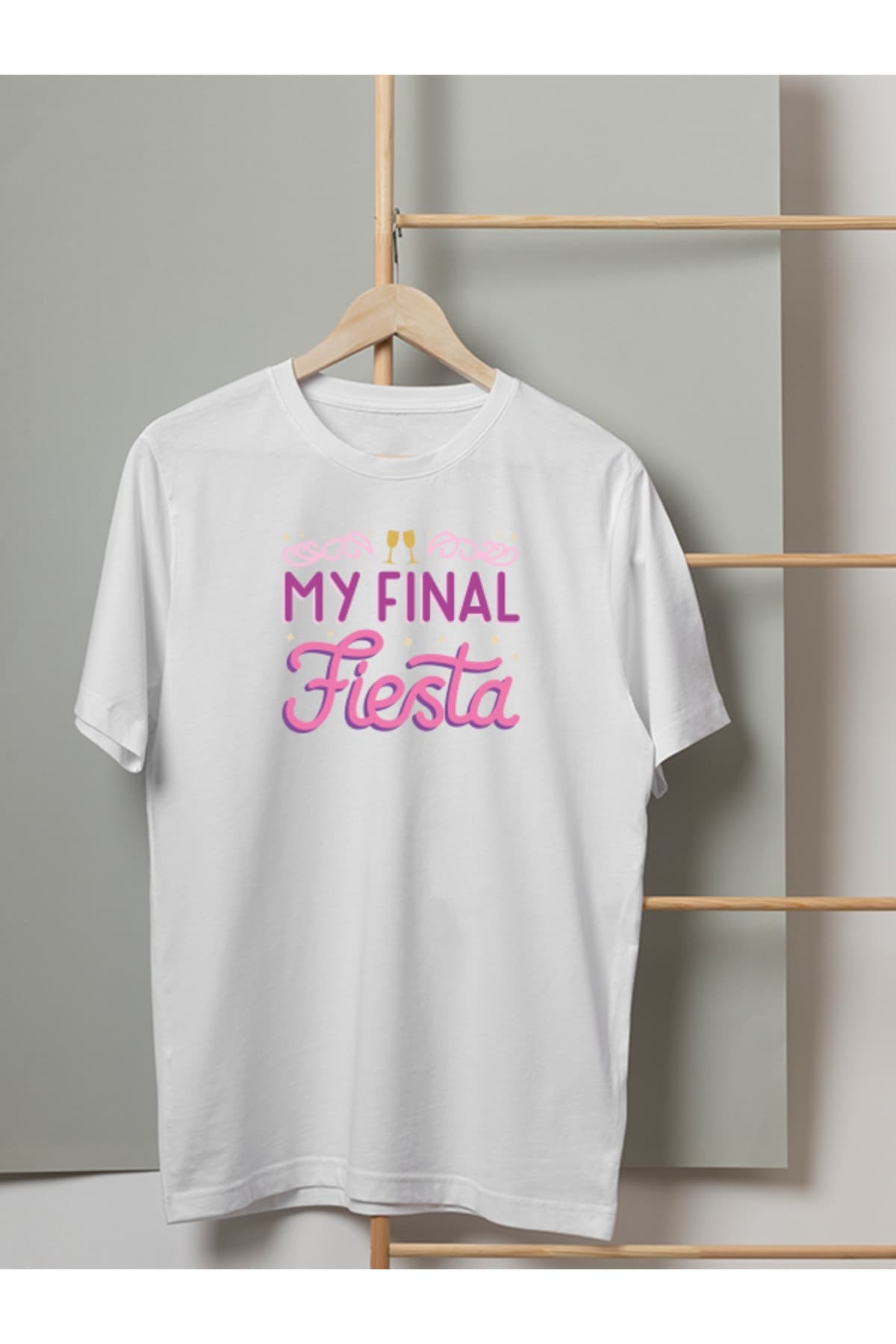 My Final Fiesta Yazı Baskılı Kadın Tshirt - XL