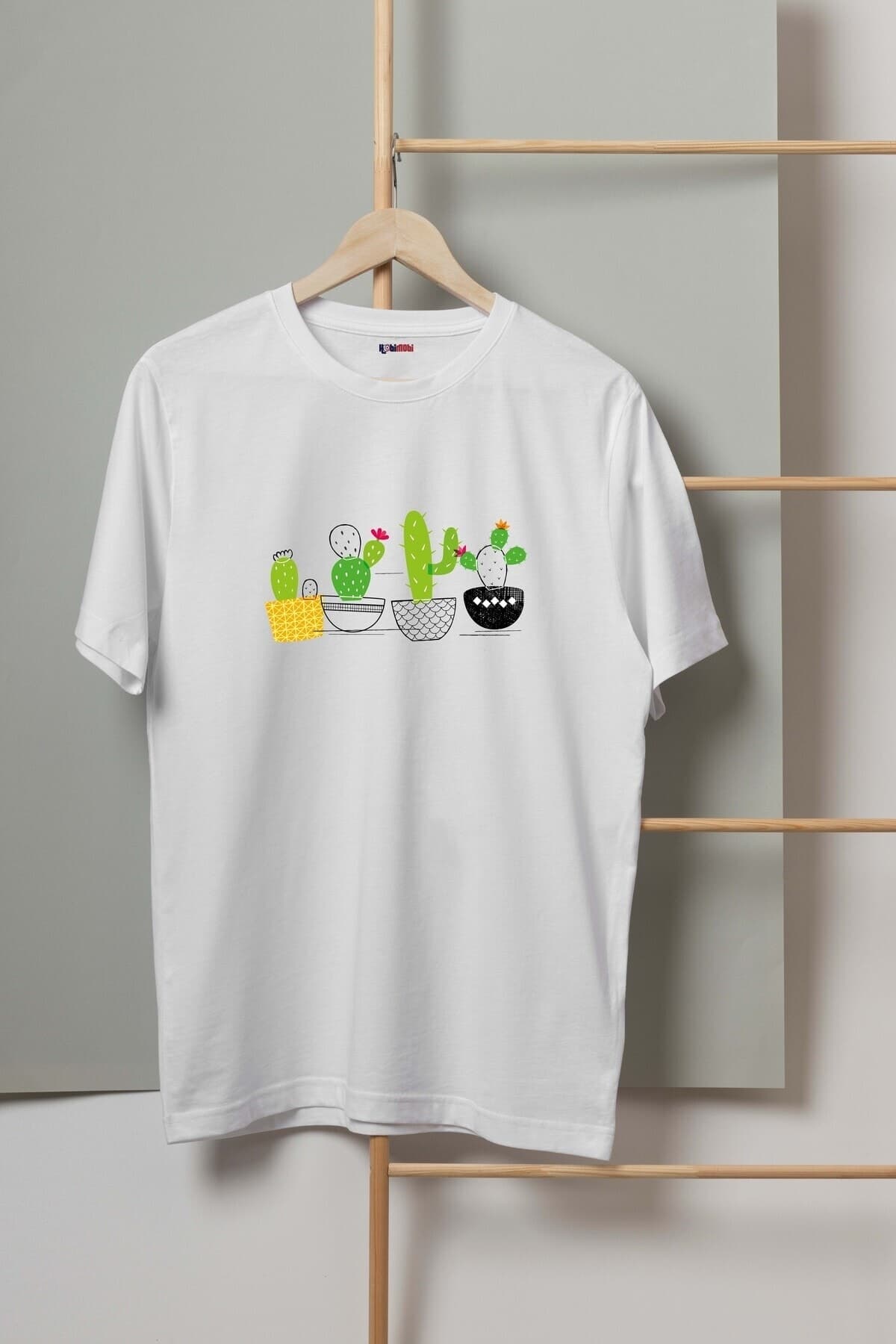 4lü Kaktüs Tasarım Baskılı Kadın Tshirt - M