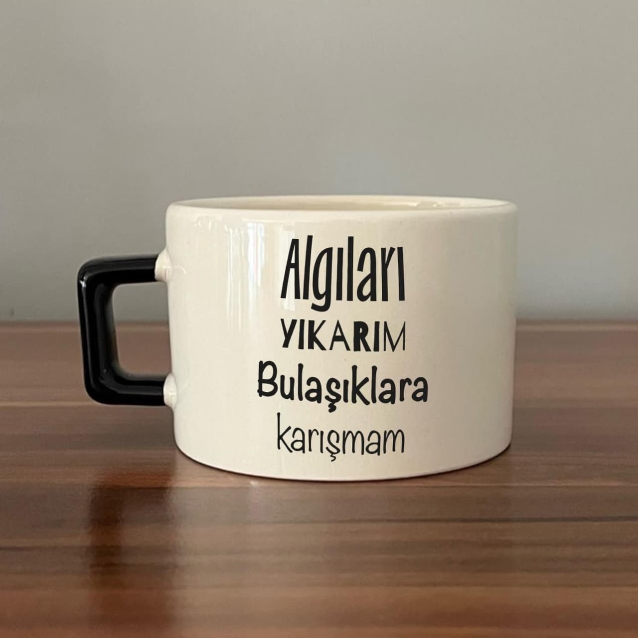 Siyah