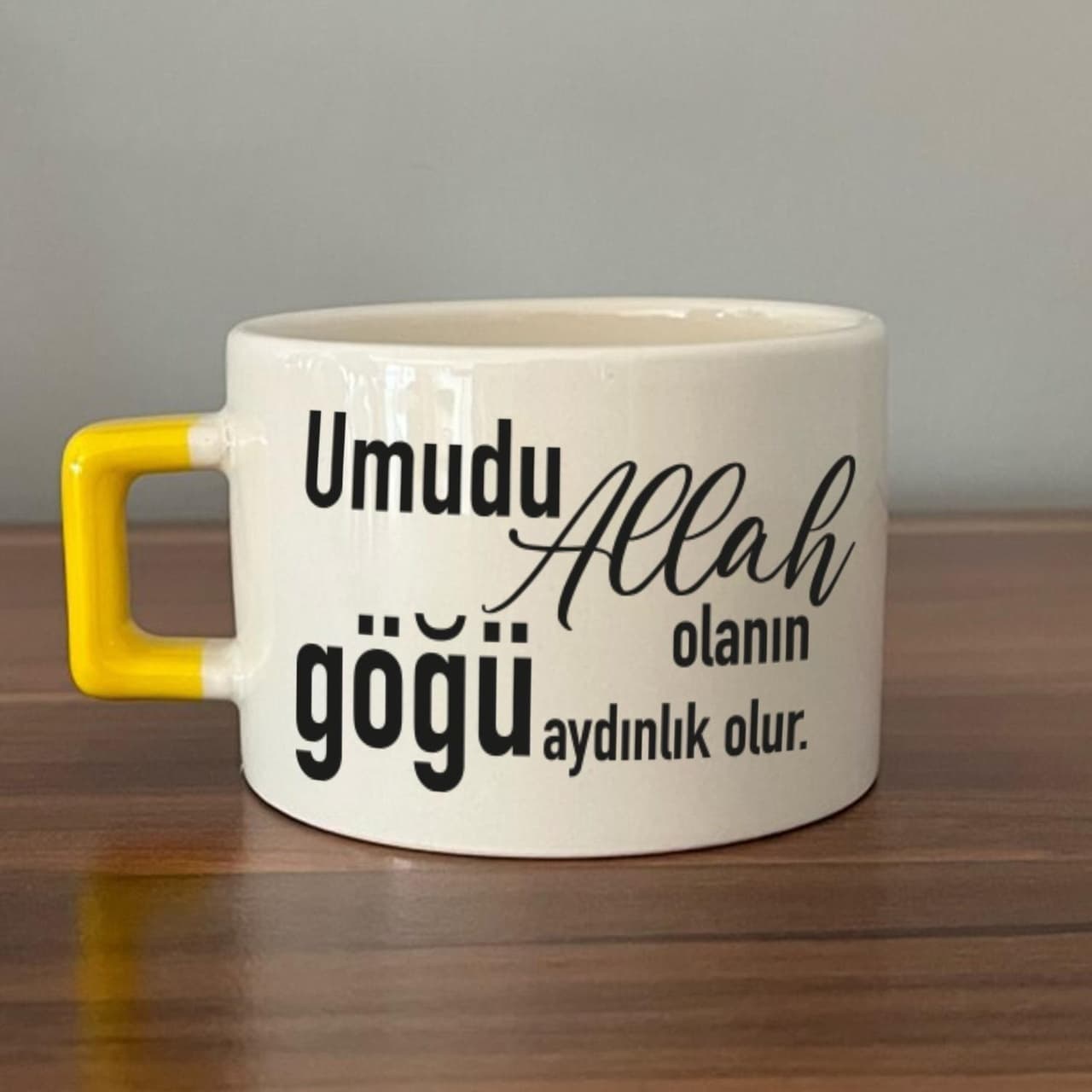 Sarı