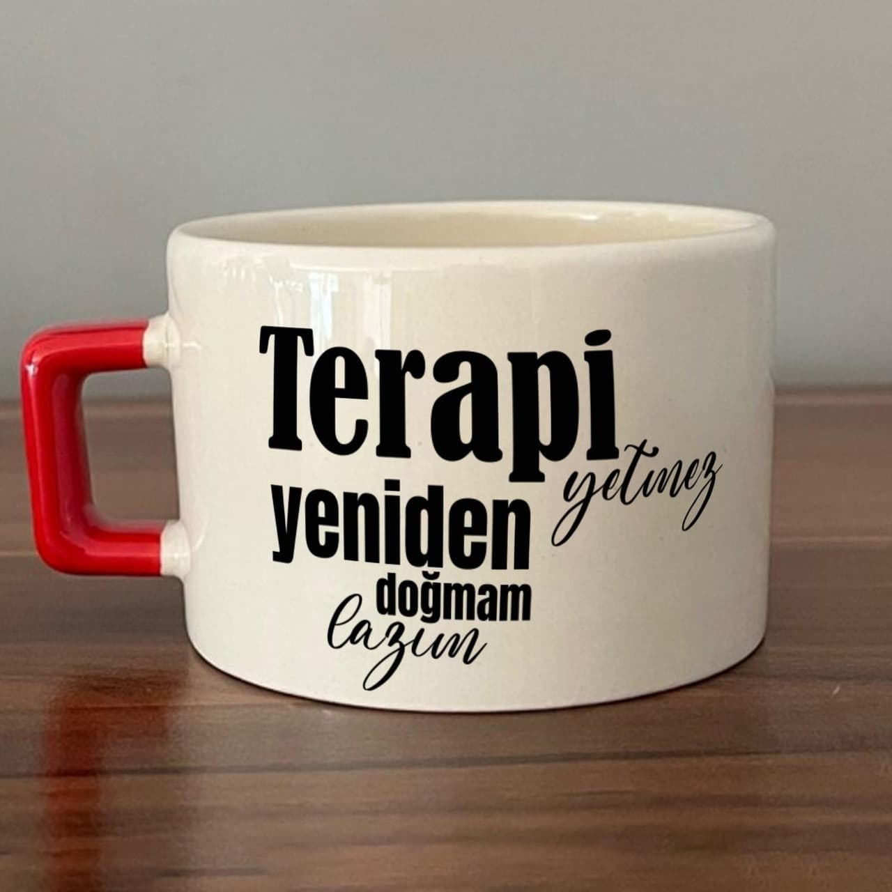Kırmızı