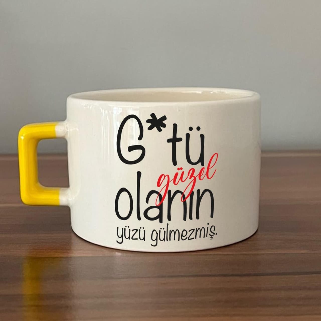 Sarı