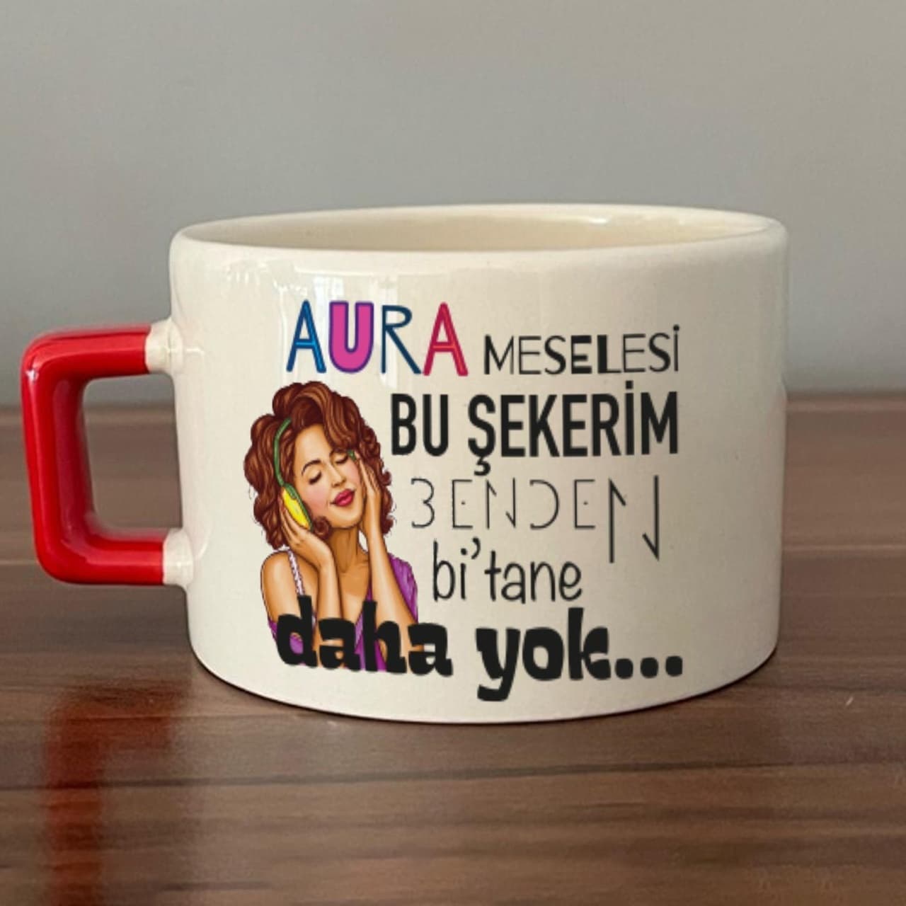 Kırmızı