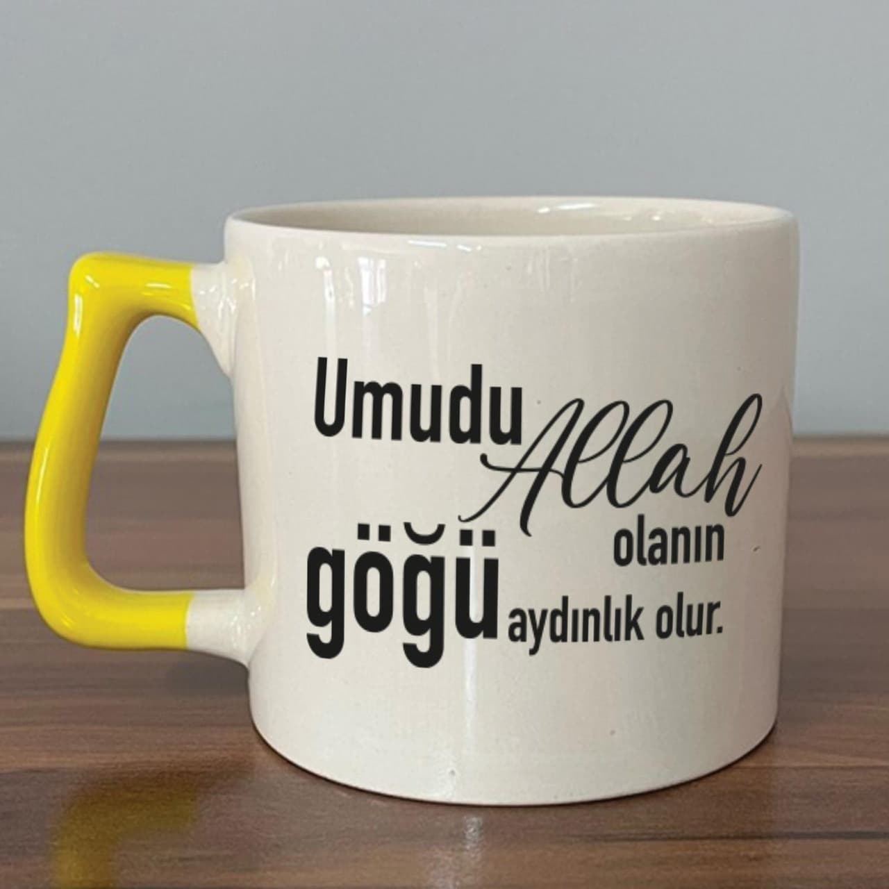 Sarı