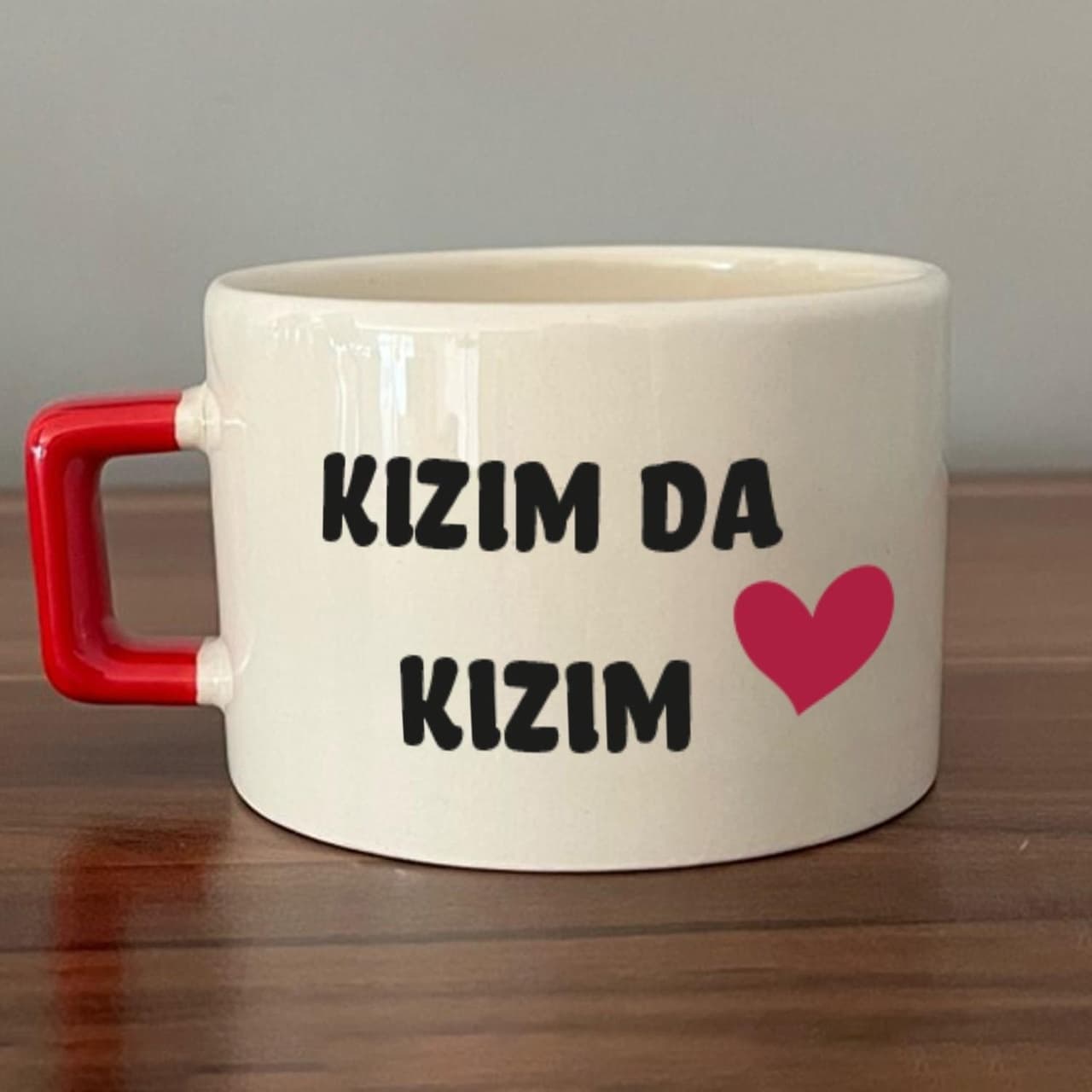 Kırmızı