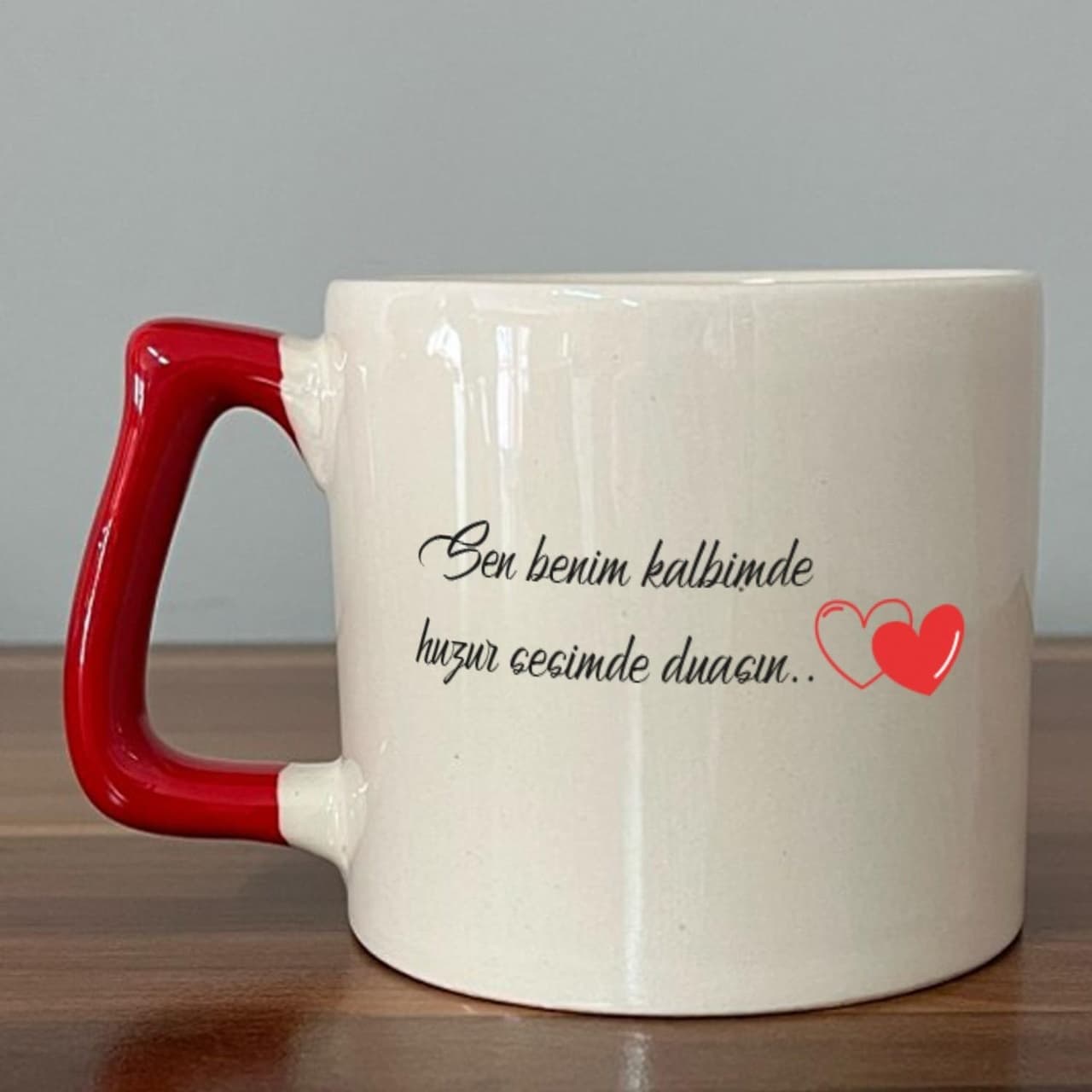 Kırmızı