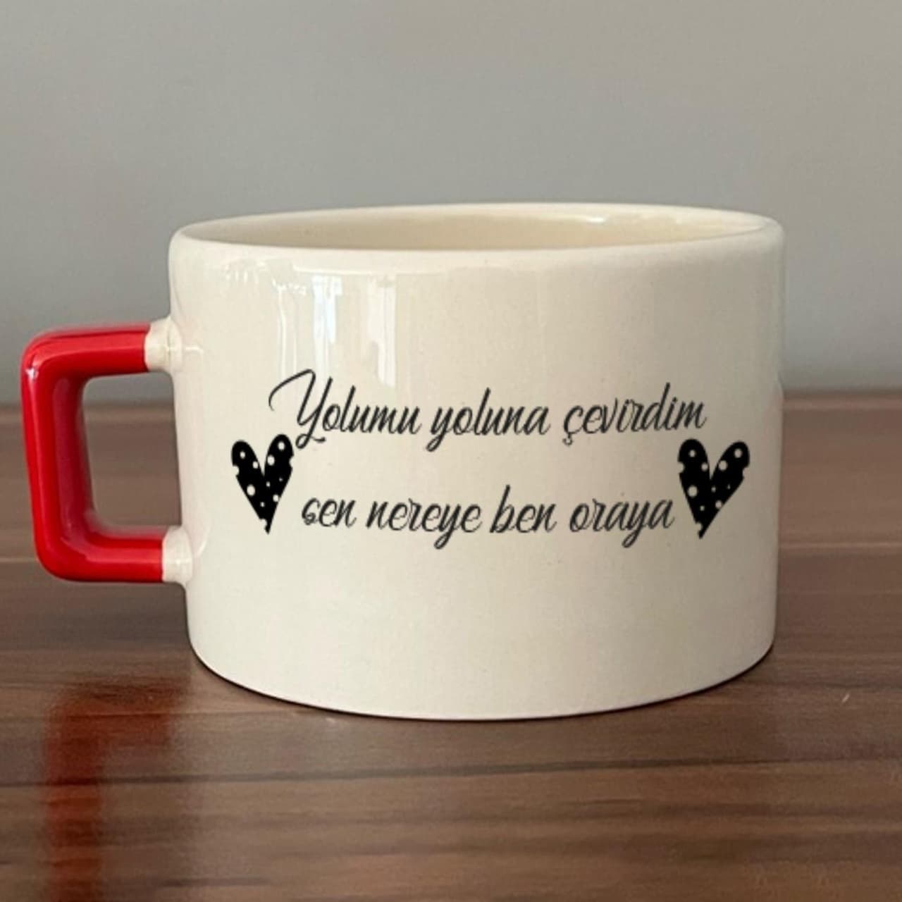 Kırmızı