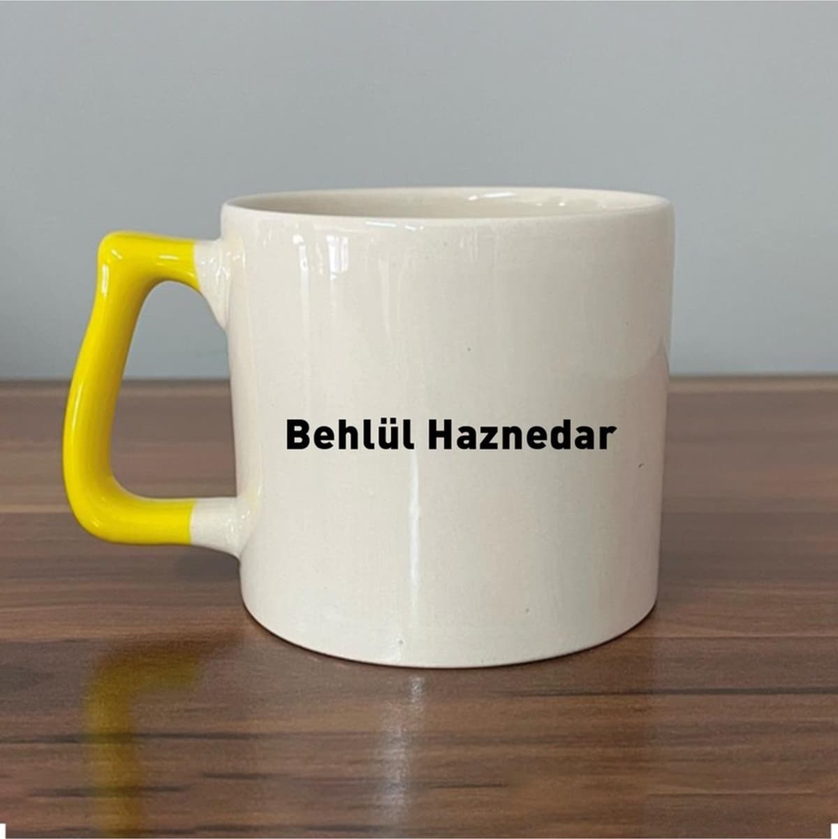 Sarı