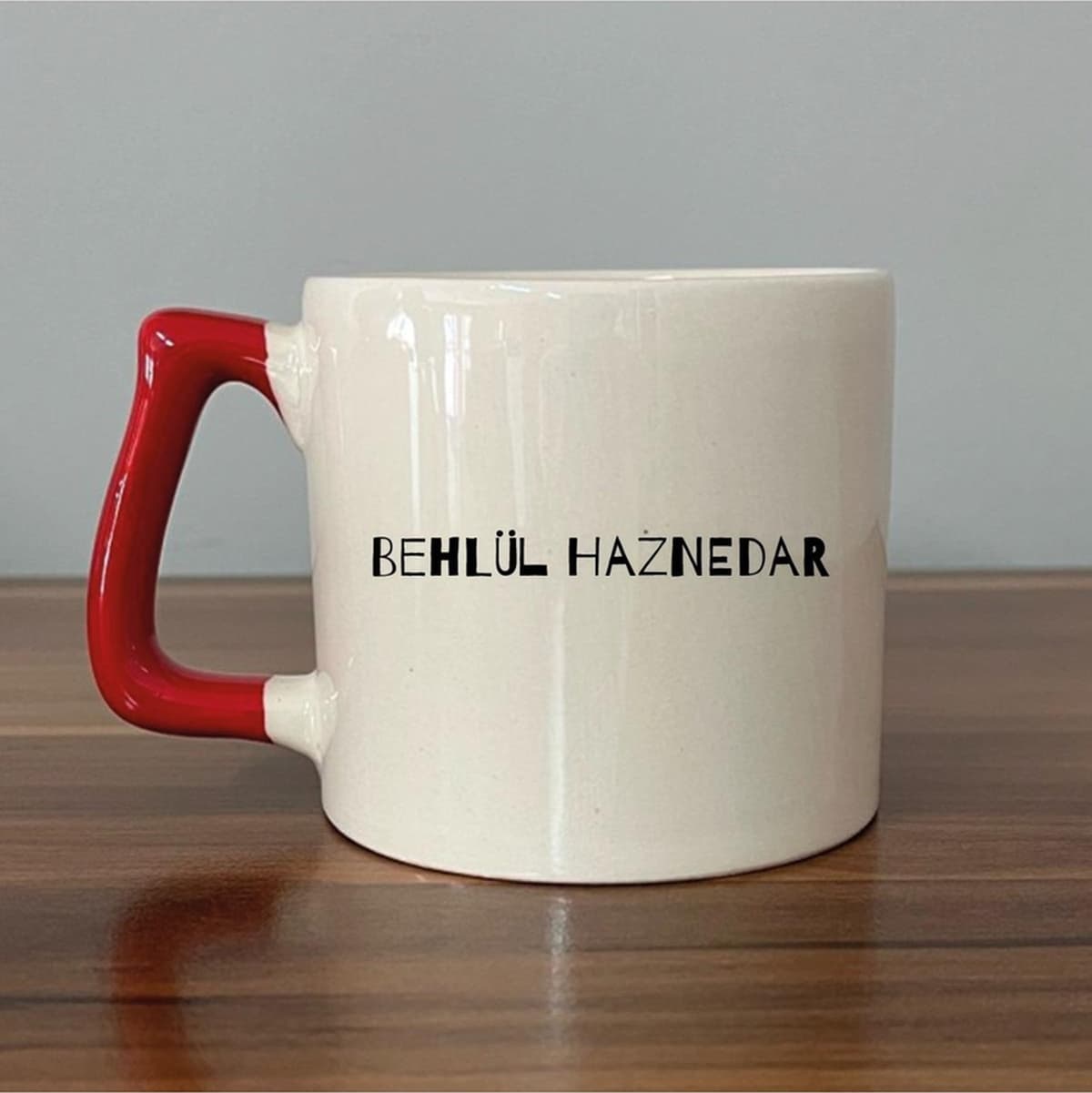 Kırmızı
