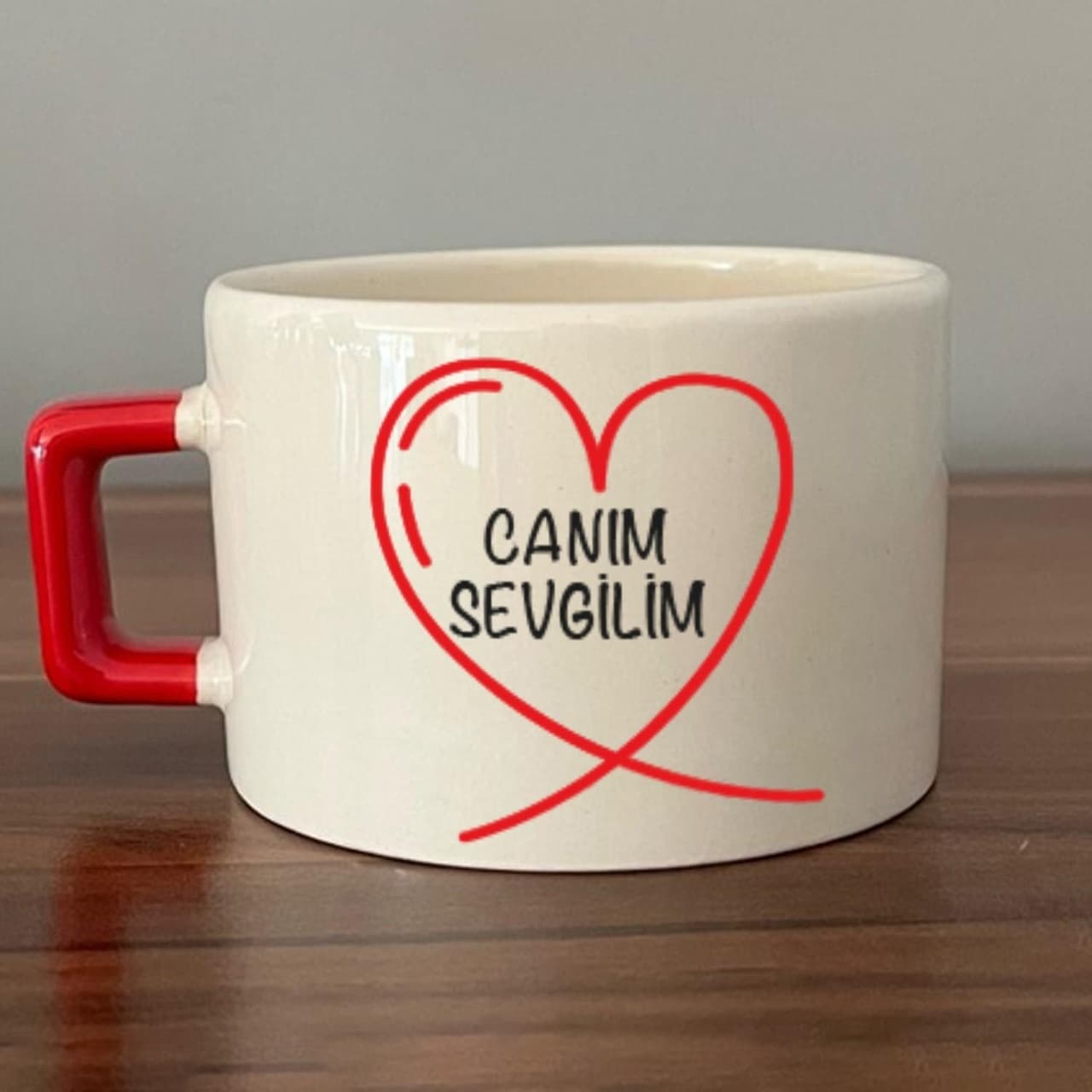 Kırmızı