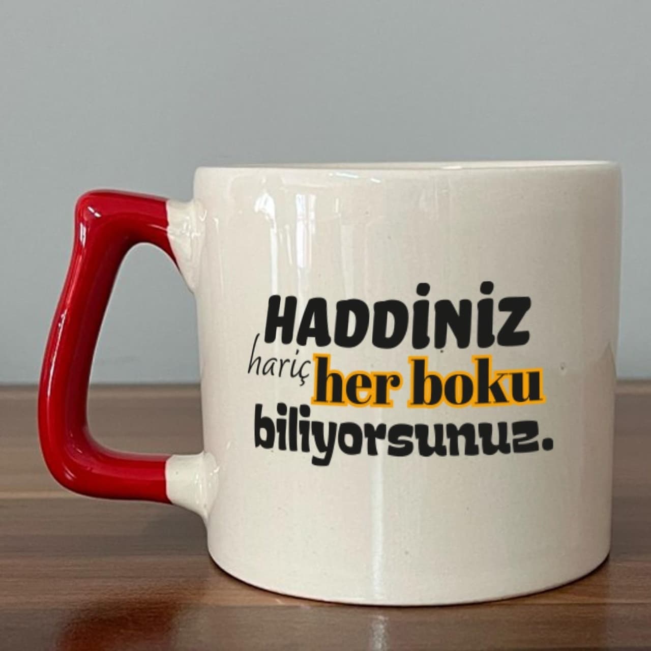Kırmızı