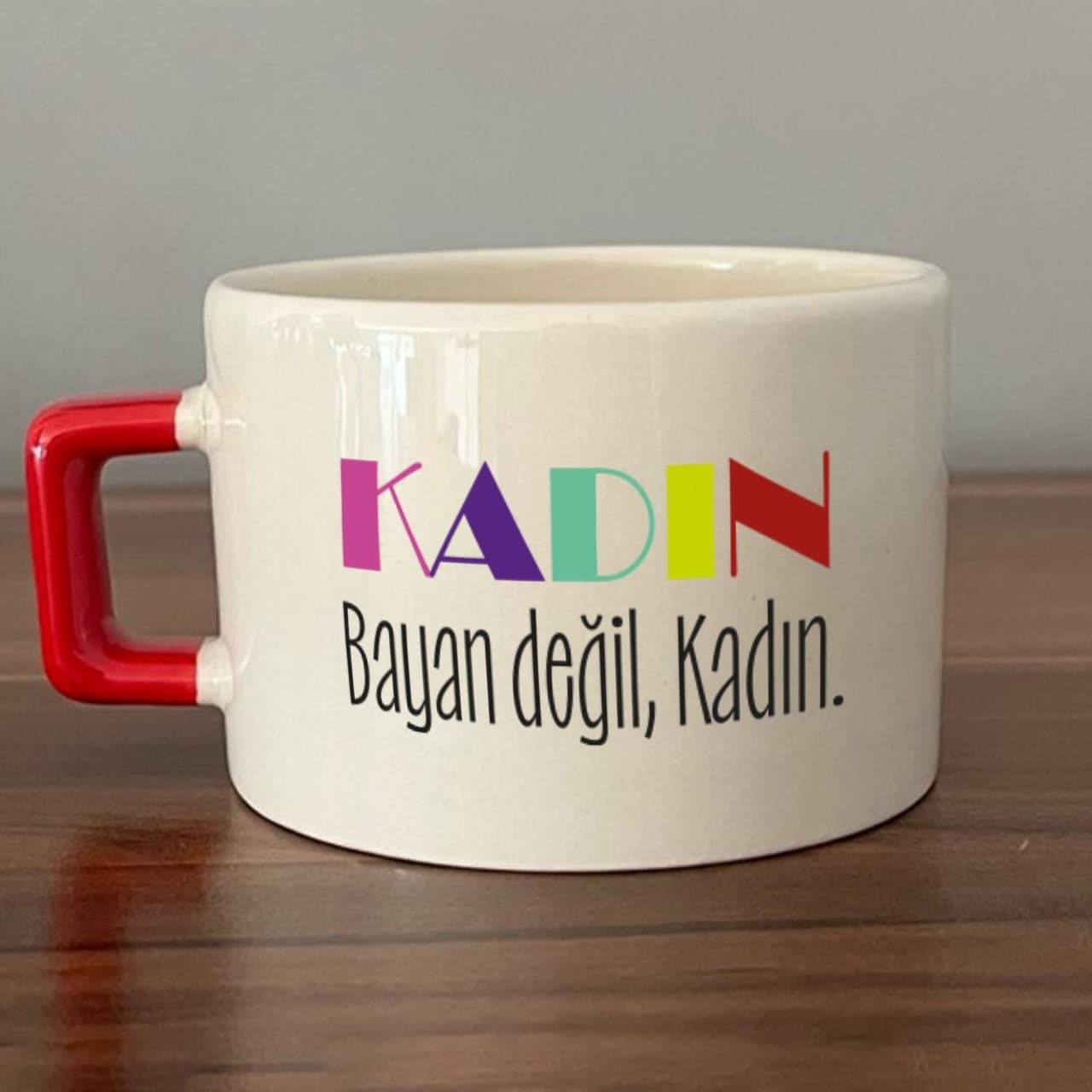 Kırmızı