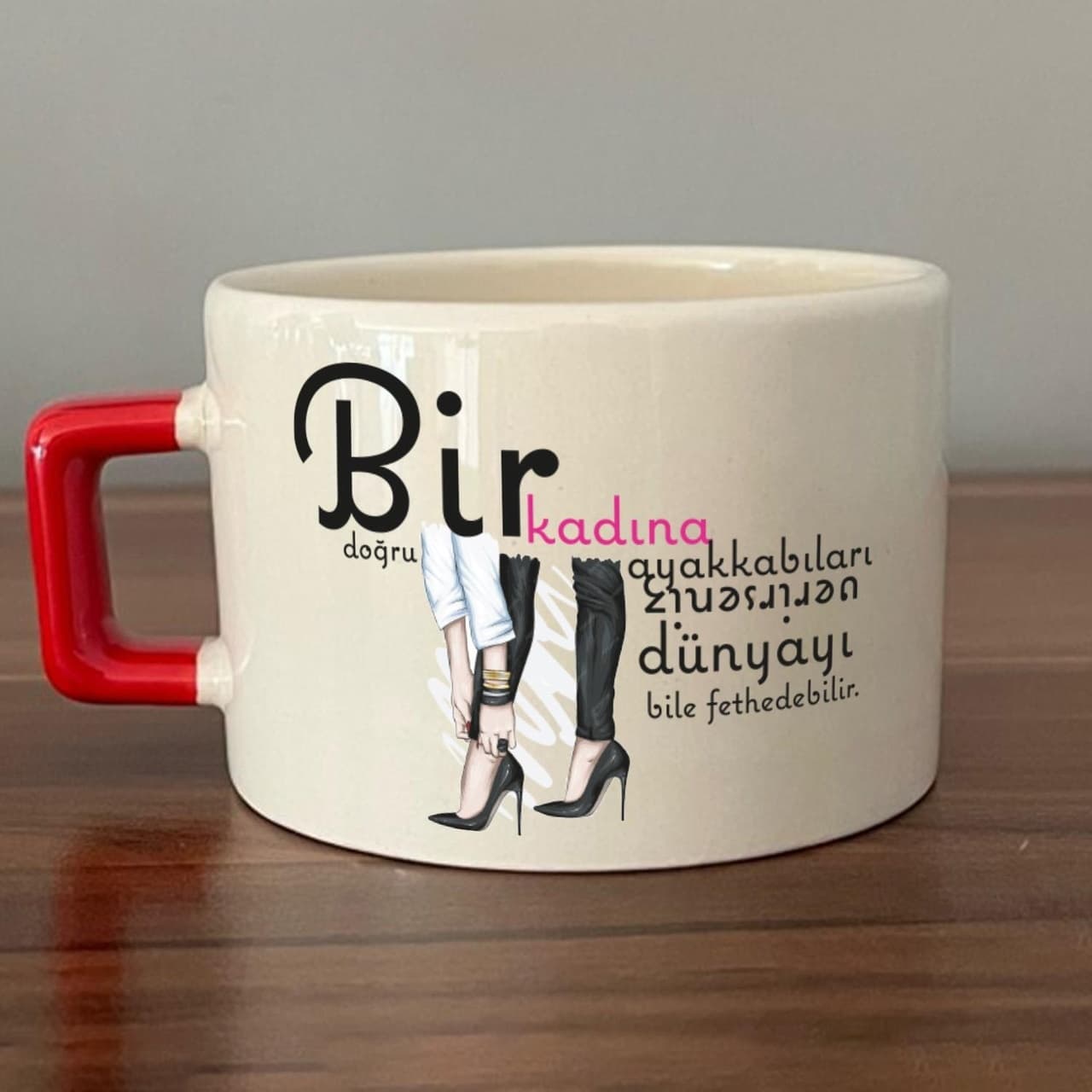 Kırmızı