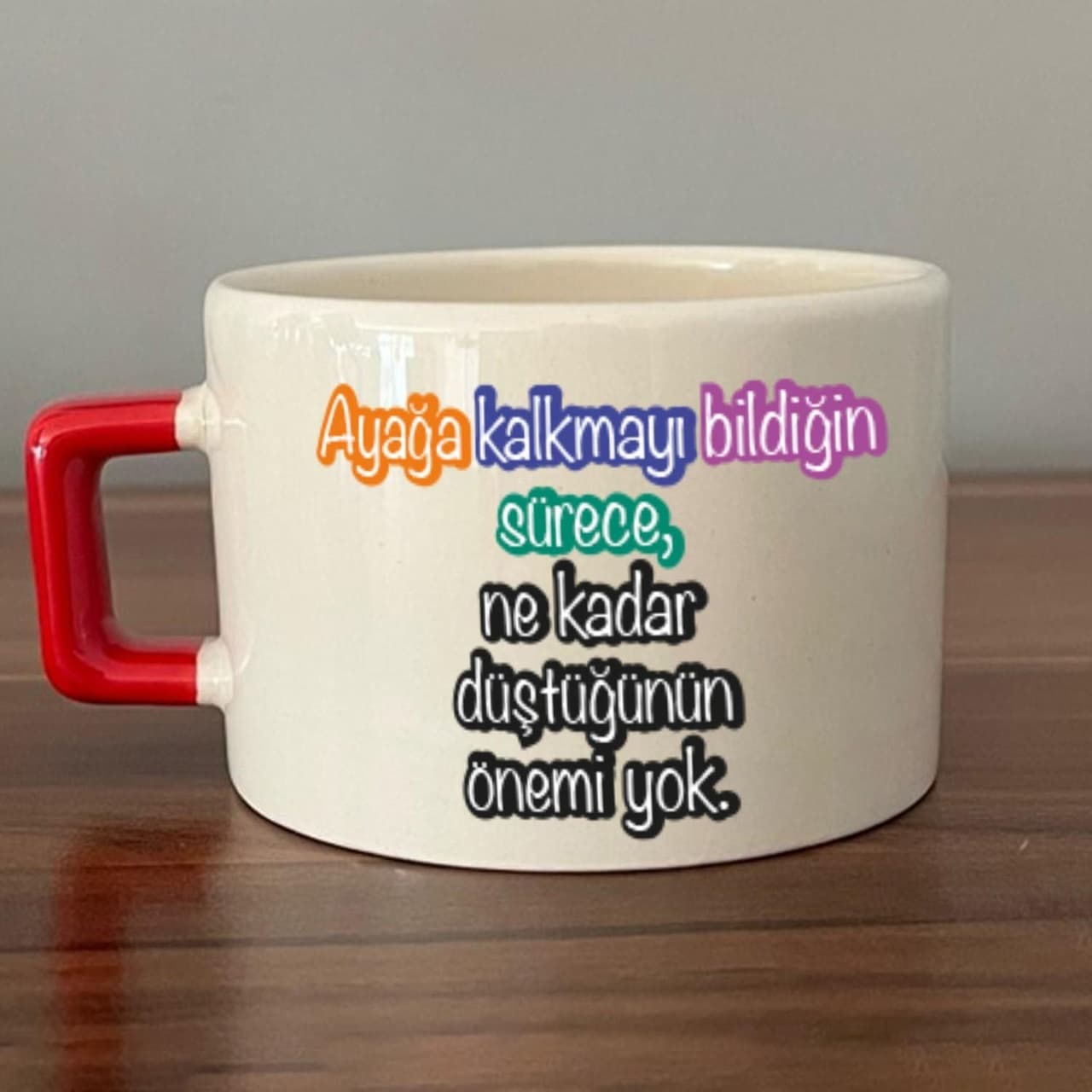 Kırmızı