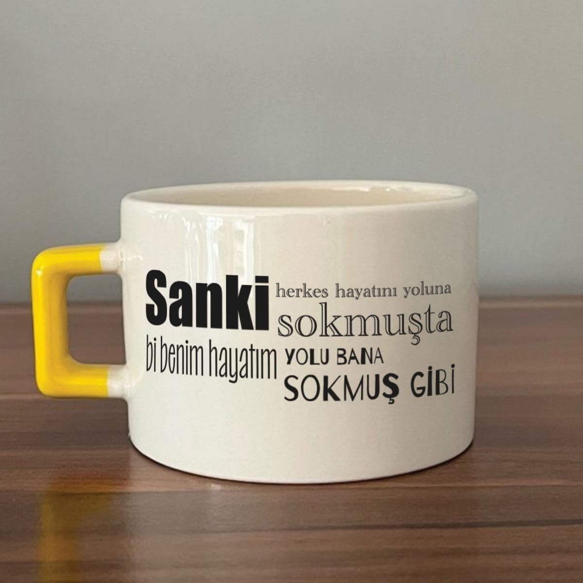 Sarı