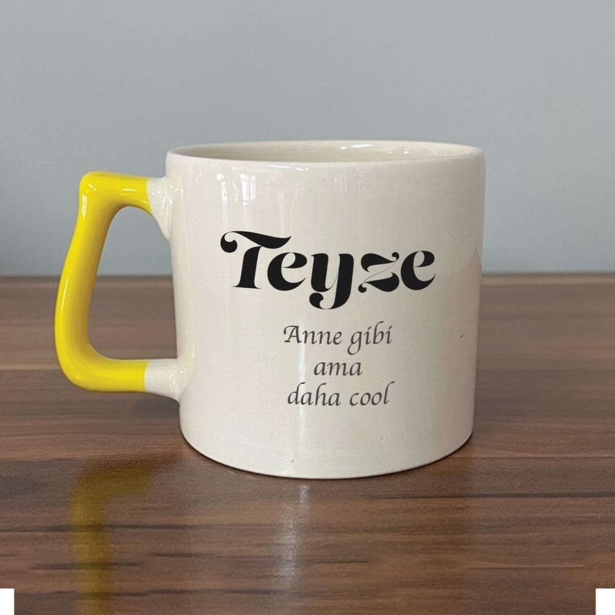 Sarı