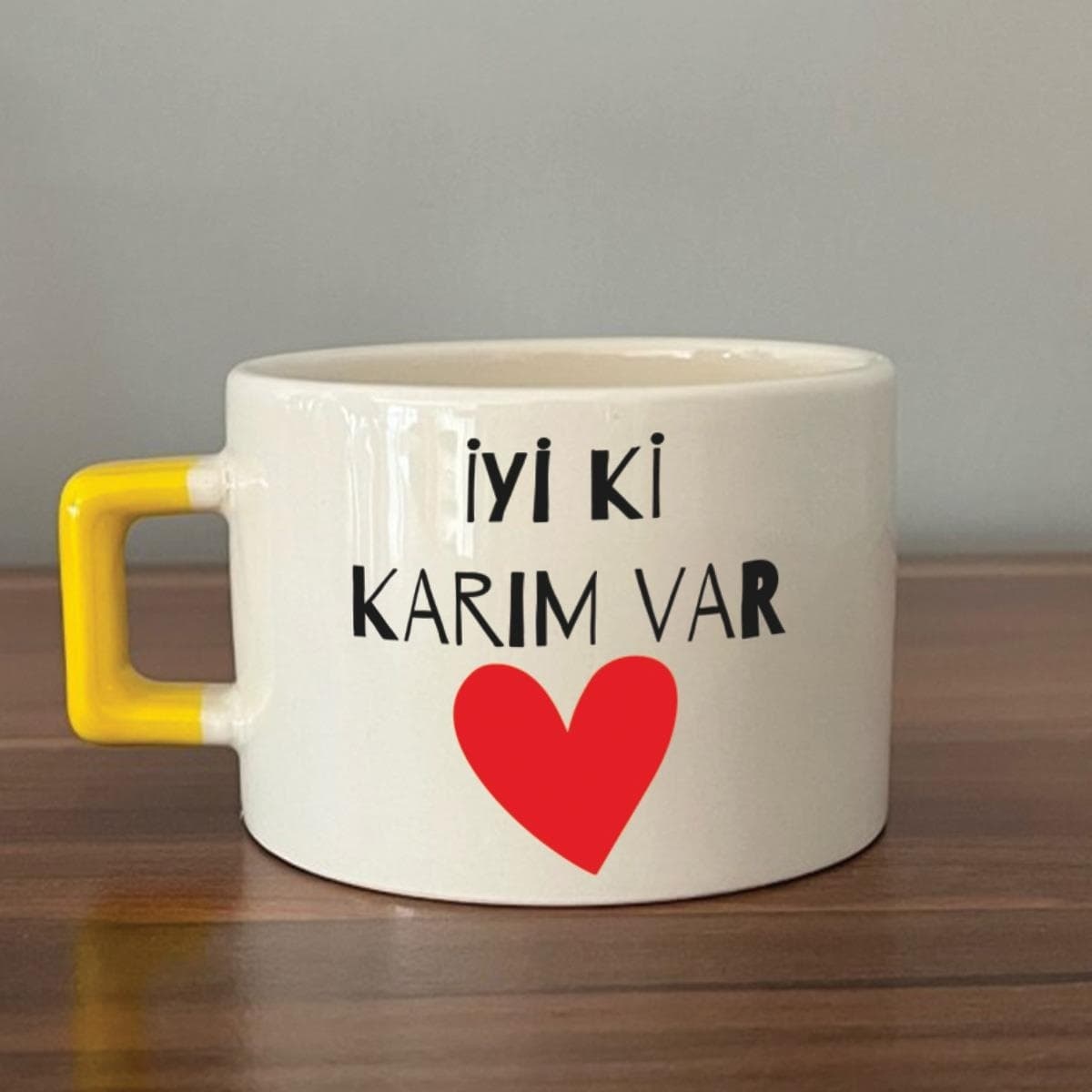 Sarı