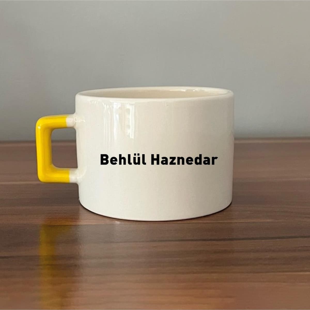 Sarı