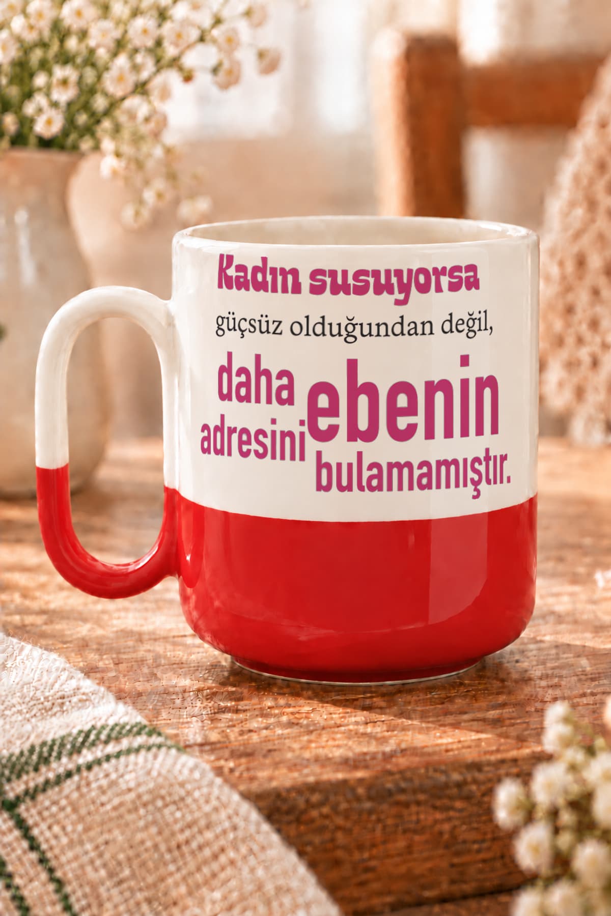 Kadın Susuyorsa Baskılı Alt Yarısı Renkli Arya Kupa Bardak Fincan Mug