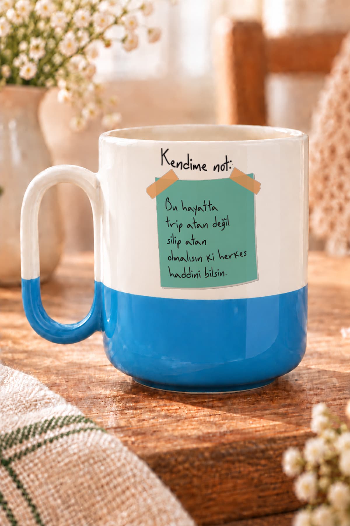 Kendime Not Bu Hayatta Trip Atan Değil Baskılı Alt Yarısı Renkli Arya Kupa Bardak Fincan Mug