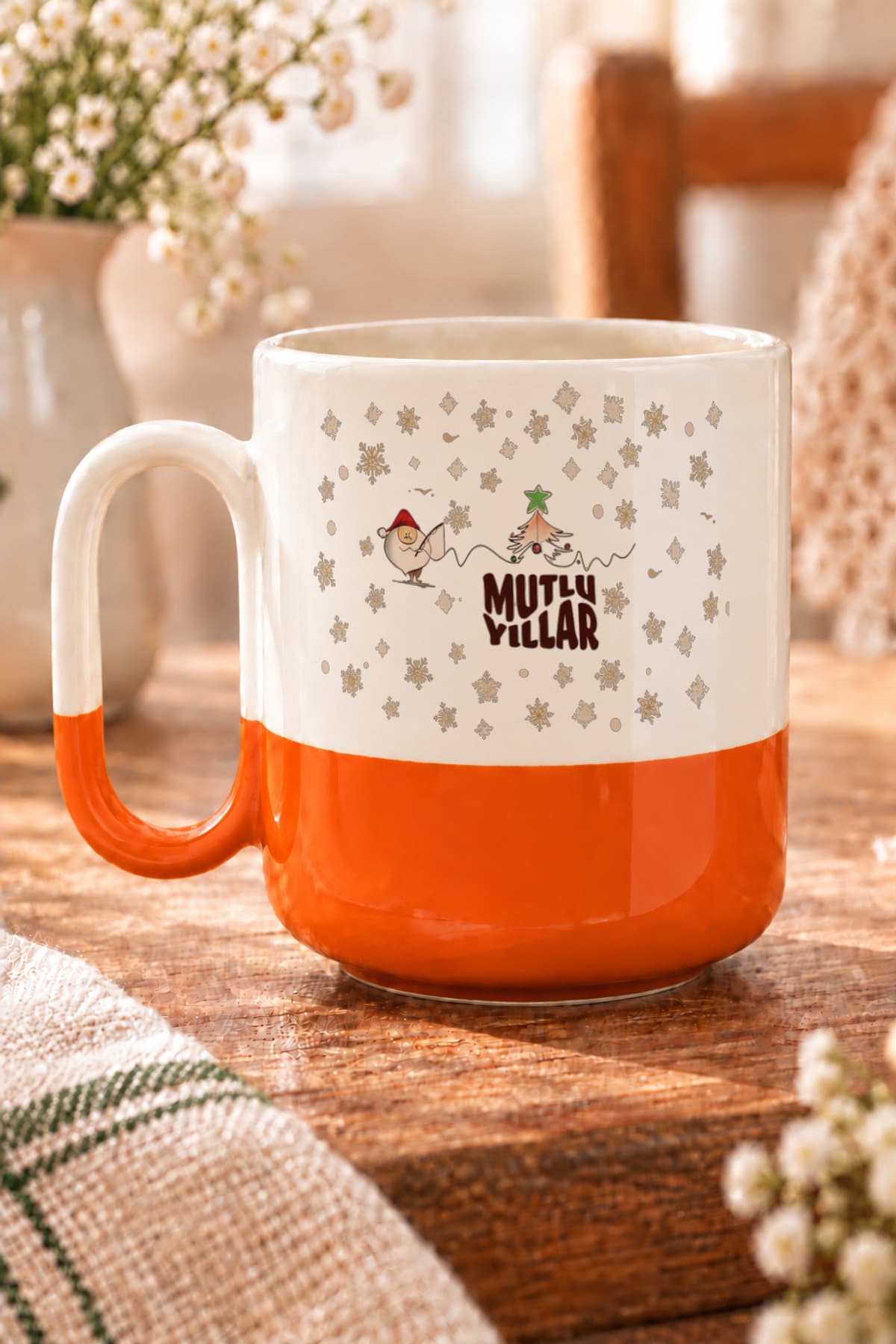 Mutlu Yıllar Kar Taneleri Baskılı Alt Yarısı Renkli Arya Kupa - Yılbaşı Hediyesi Bardak Fincan Mug