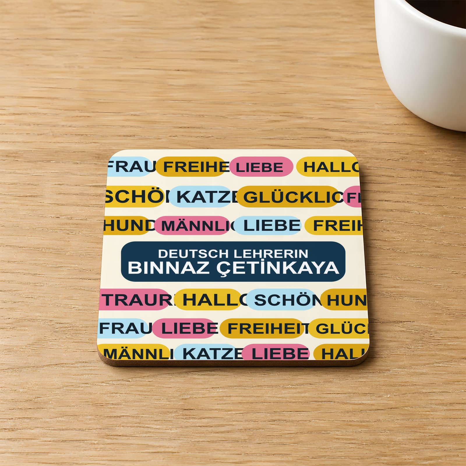 Kişiye Özel Almanca Öğretmeni Baskılı 9x9 cm Kare MDF Bardak Altlığı - Öğretmene Hediye Ahşap