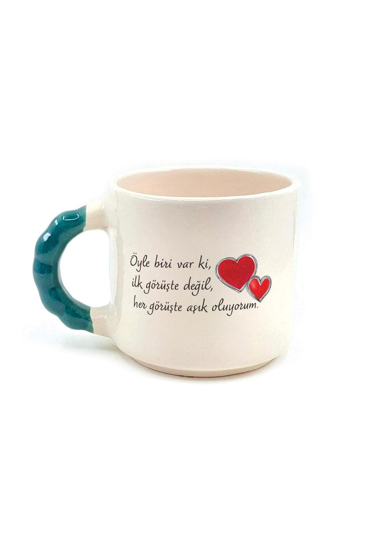 Öyle Biri Var Ki Baskılı Yeşil Kulplu Boncuk Kupa Bardak Fincan Mug