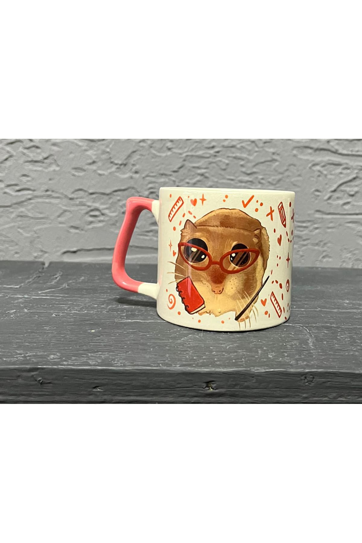 Sad Üzgün Hamster - Öğretmen Pembe Kulplu Prime Meslek Hediyesi Kupa