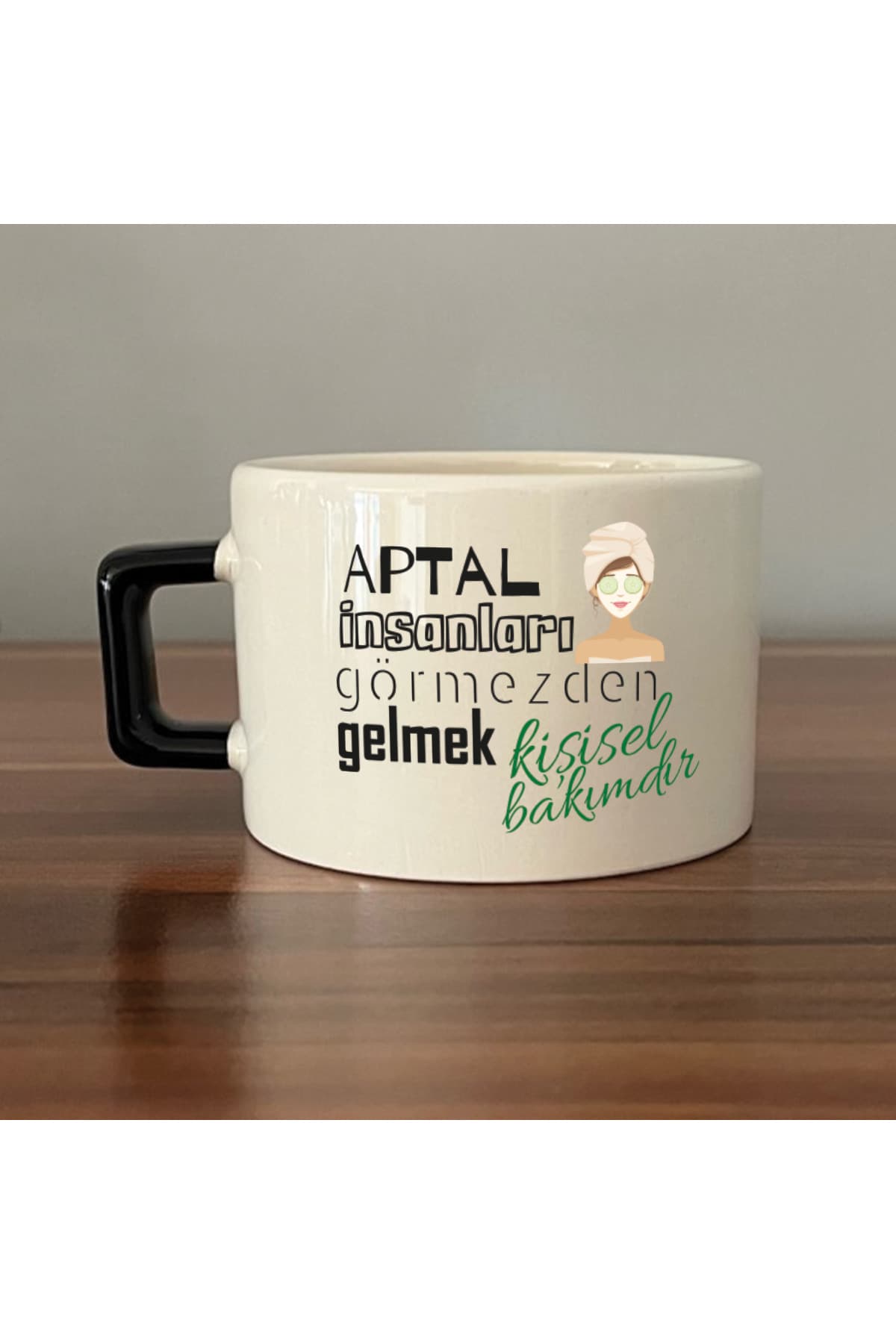 Aptal İnsanları Görmezden Gelmek Siyah Kulplu Kare Laf Sokma Hediyesi Fincan
