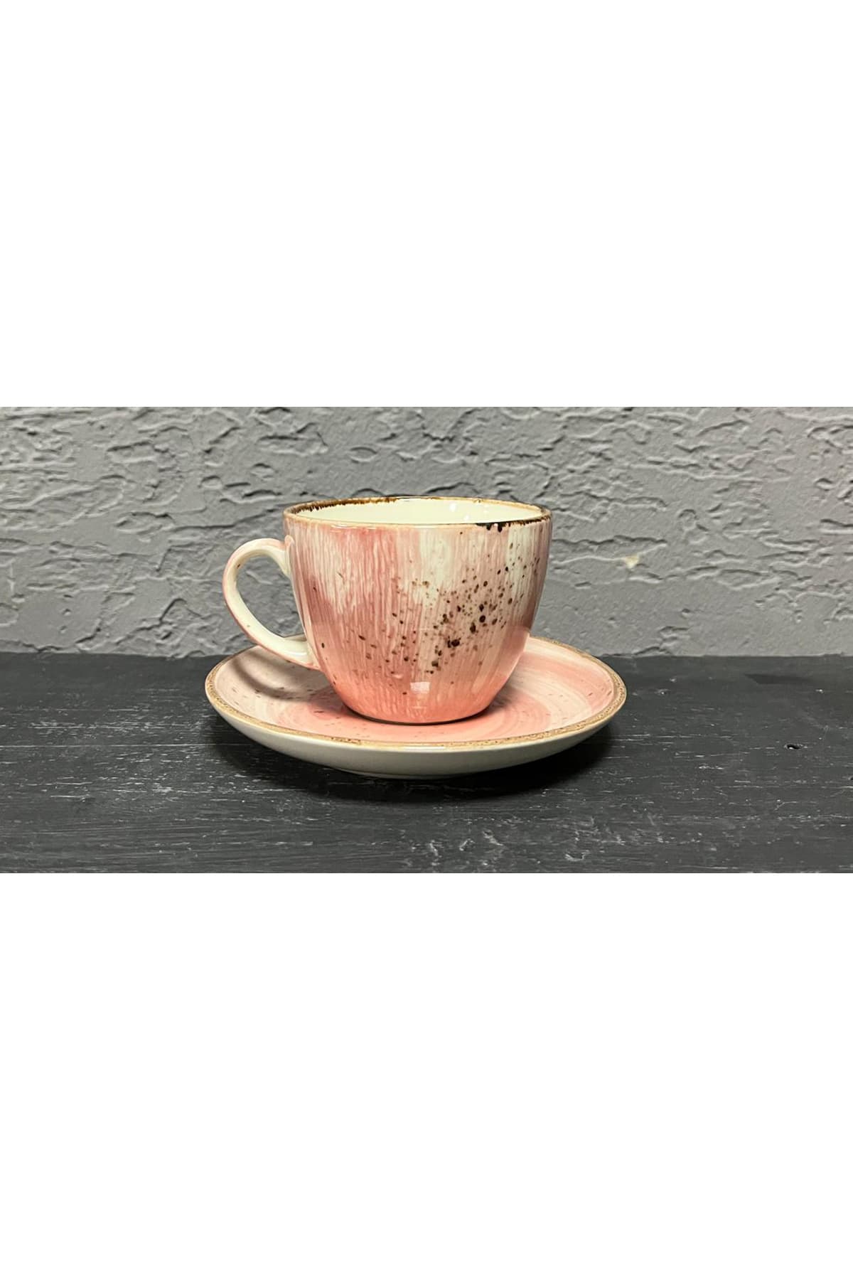 Tekli Pembe Kulplu Çay Fincanı Ofis Hediyesi Kupa