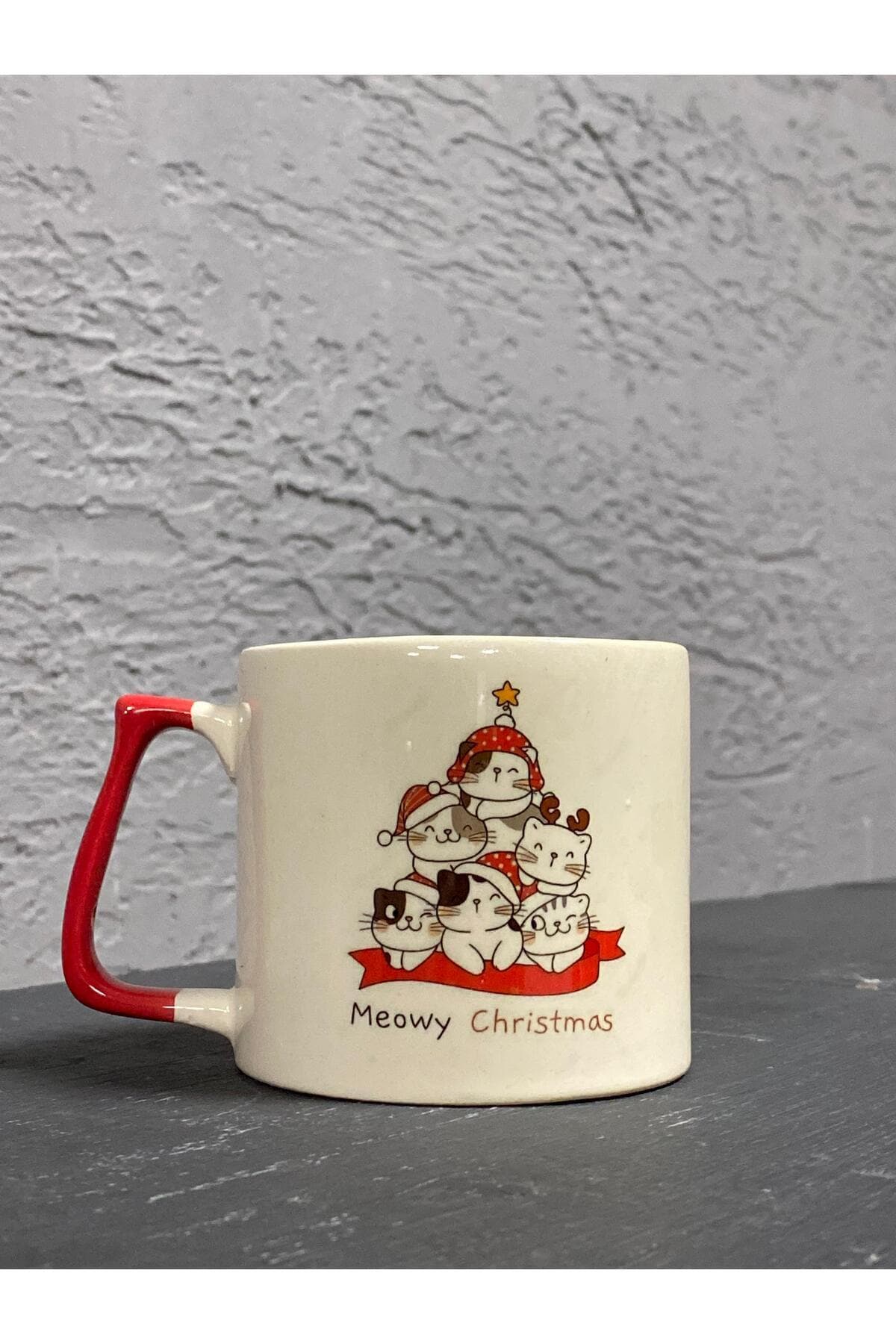 Meowy Christmast Kedi Ağacı Halı Kırmızı Kulplu Prime Yılbaşı Hediyesi Kupa