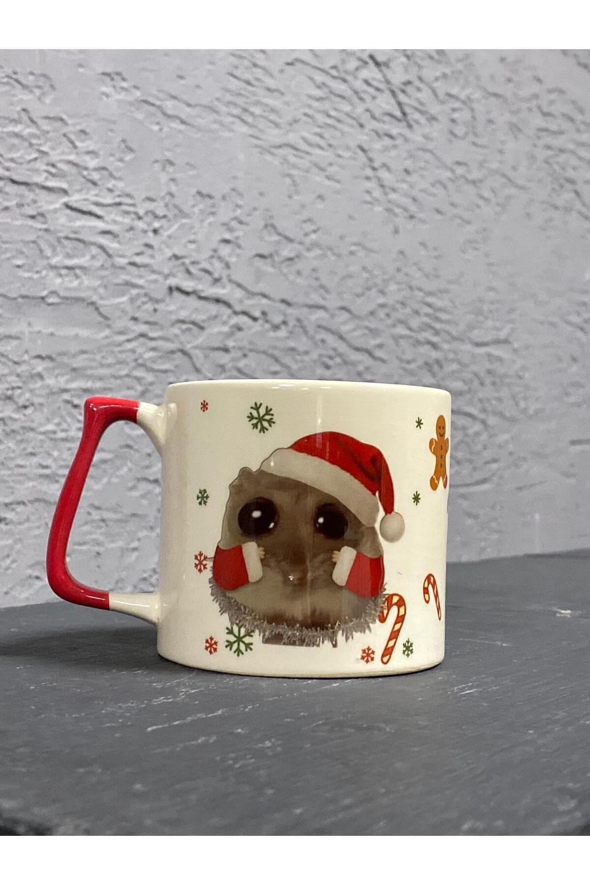 Sad Üzgün Hamster Baskılı Kırmızı Kulplu Prime Yılbaşı Hediyesi Kupa