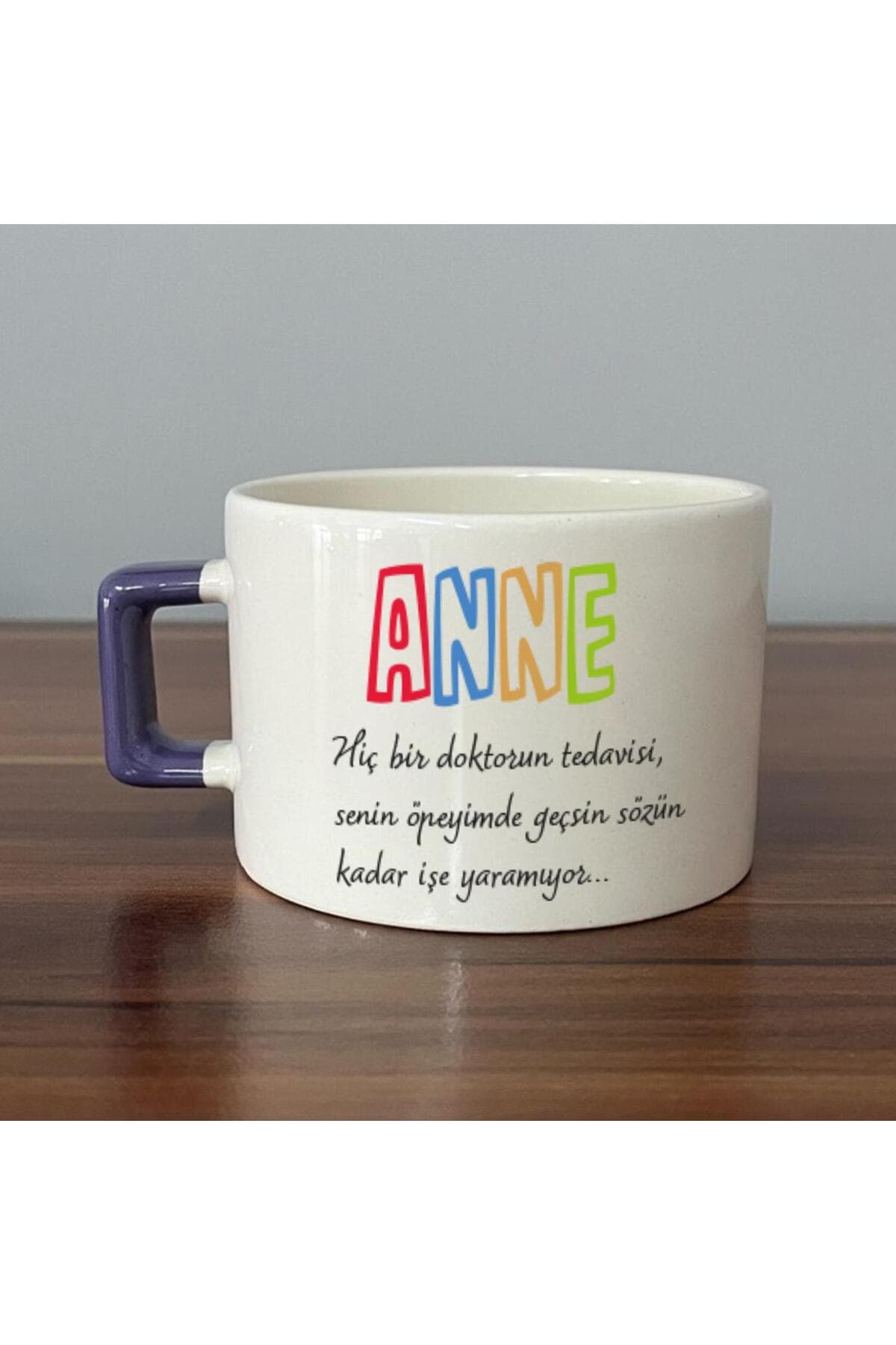Anne Hiç Bir Doktorun Tedavisi Baskılı Mor Kulplu Kare Espresso Fincanı