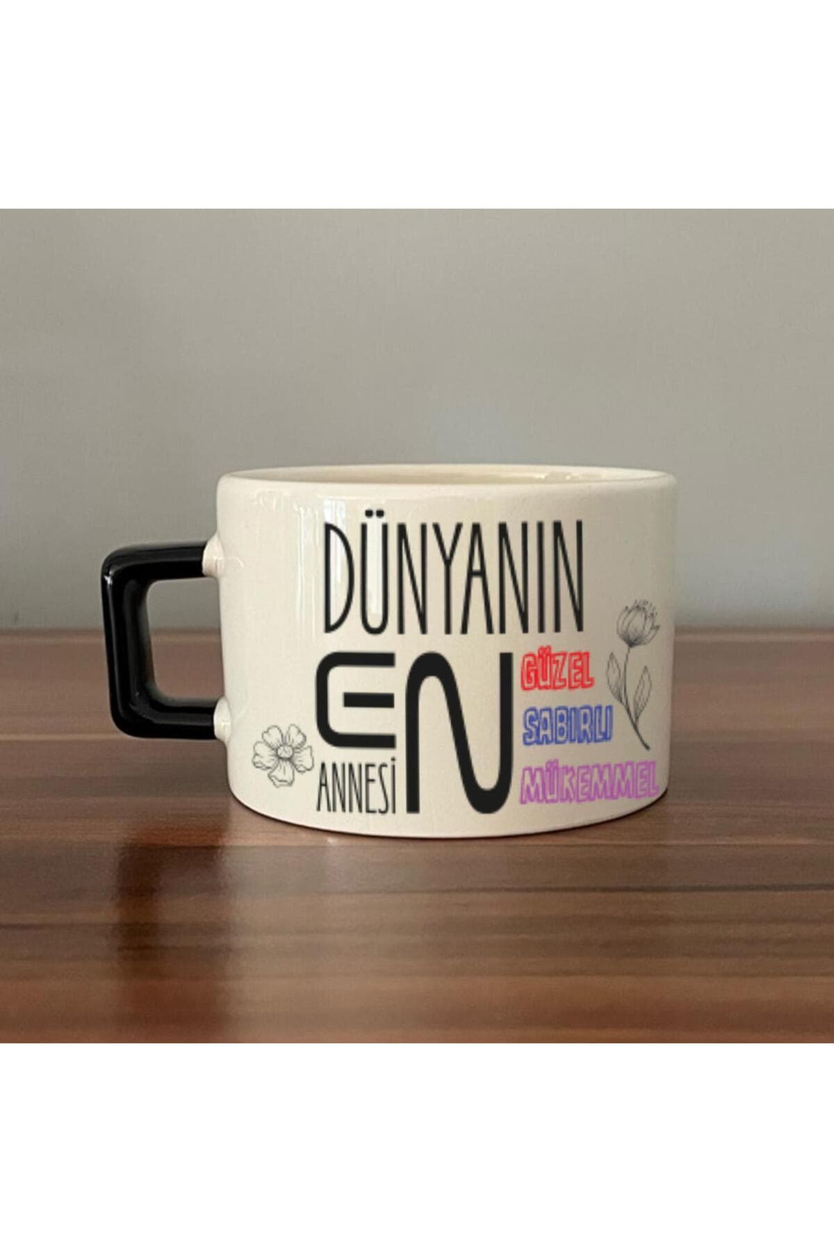Dünyanın En Annesi Baskılı Siyah Kulplu Kare Espresso Fincanı