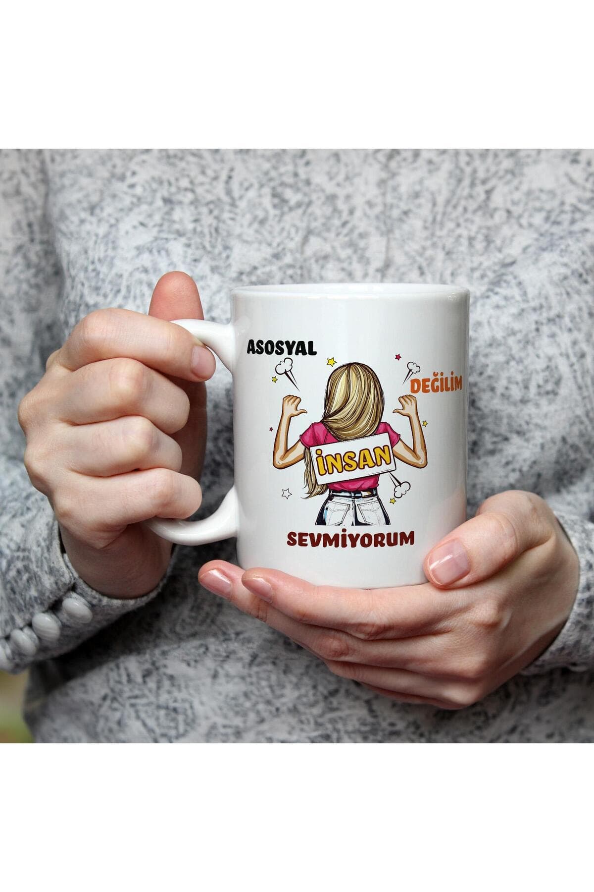 Asosyal Değilim İnsan Sevmiyorum Baskılı Beyaz Kupa