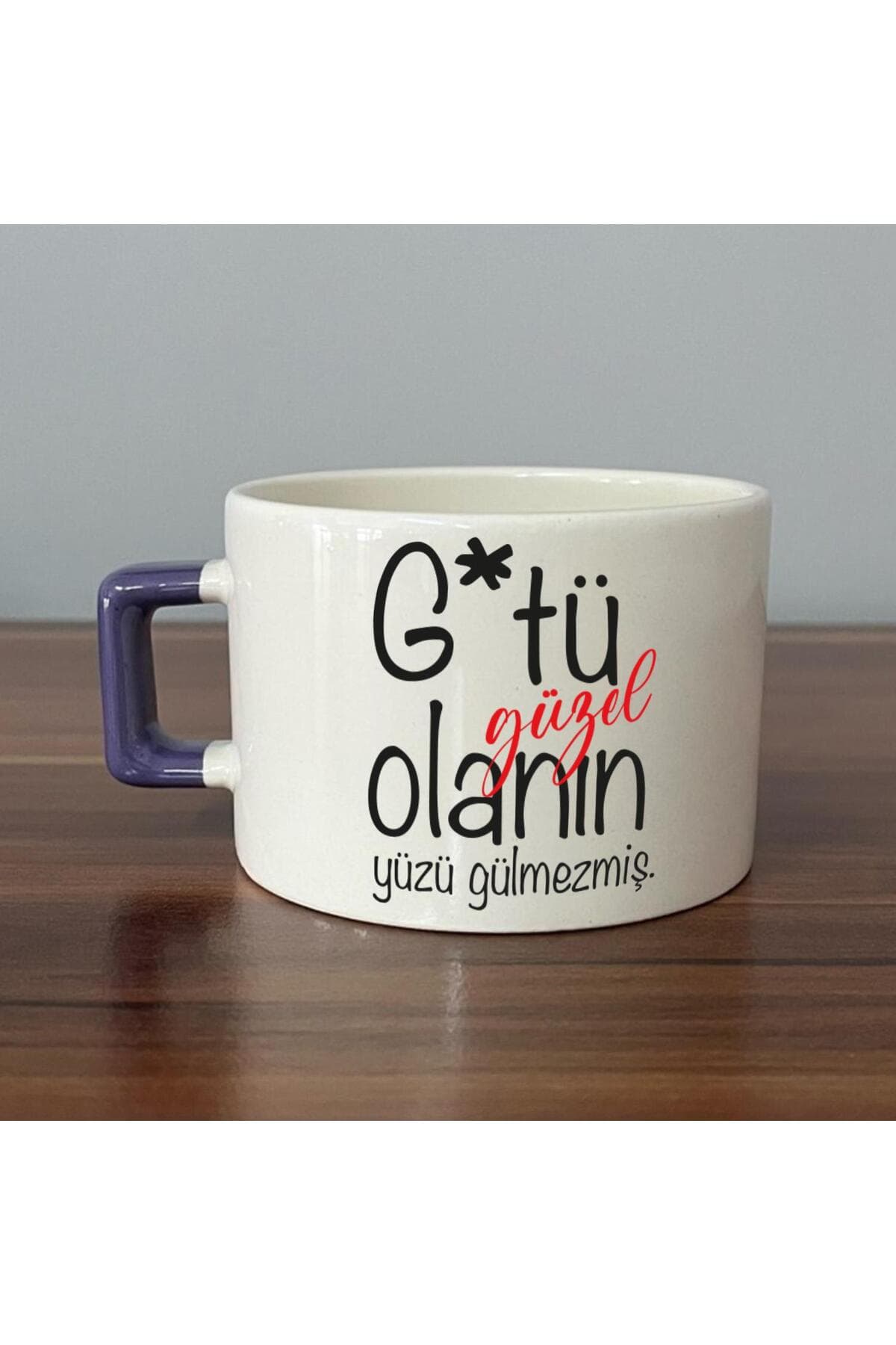 G*tü Güzel Olanın Yüzü Gülmezmiş Baskılı Mor Kulplu Kare Espresso Fincanı