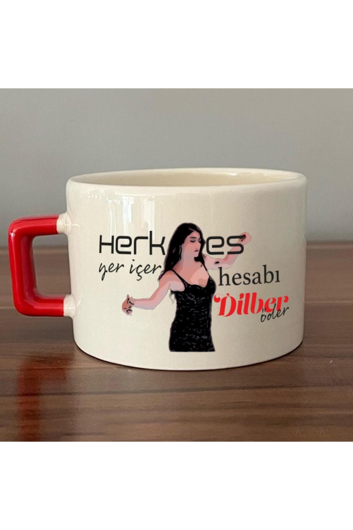 Herkes Yer İçer Hesabı Dilber Öder Baskılı Kırmızı Kulplu Kare Espresso Fincanı