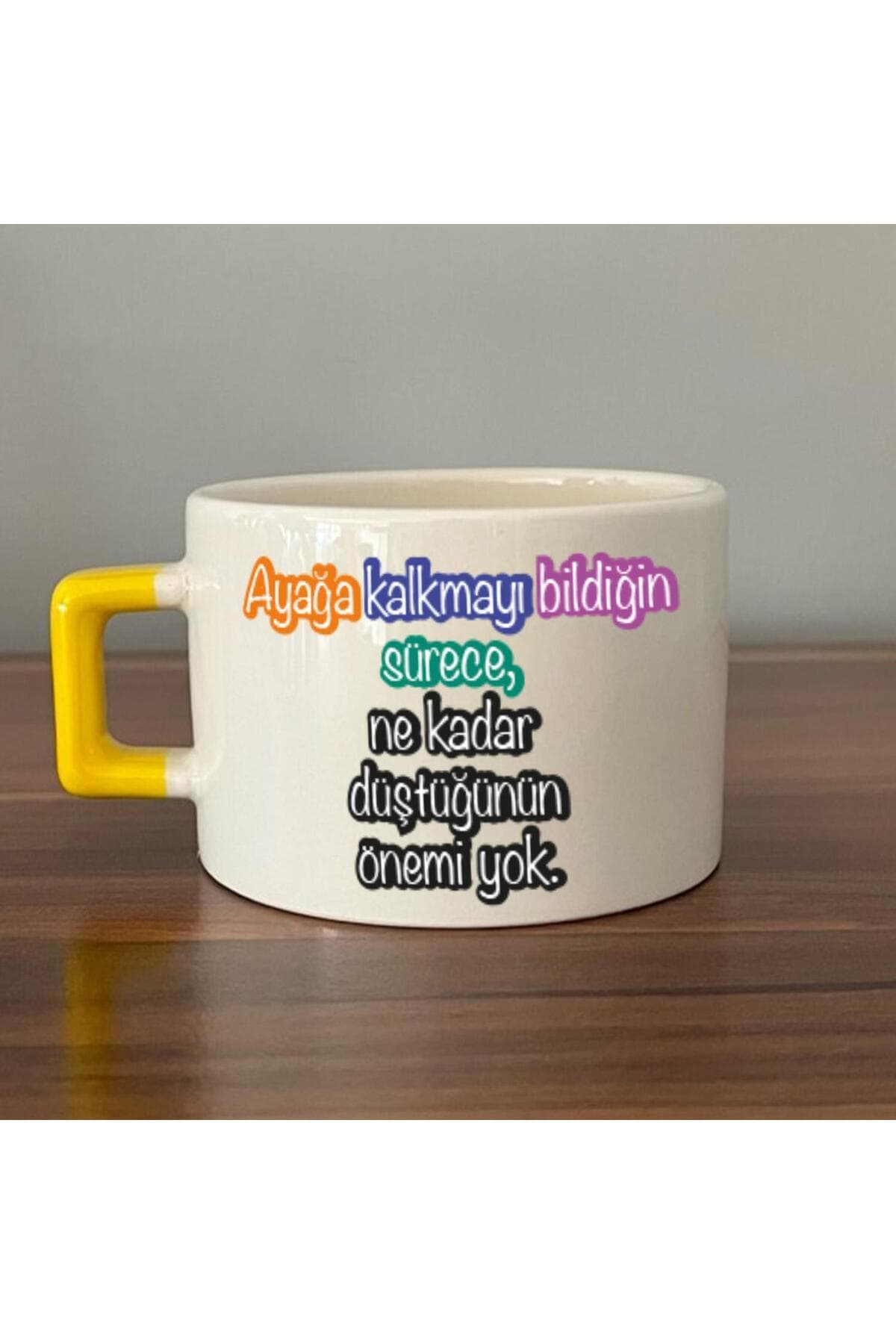 Ayağa Kalkmayı Bildiğin Sürece Baskılı Kadınlar Günü Sarı Kulplu Kare Espresso Fincanı