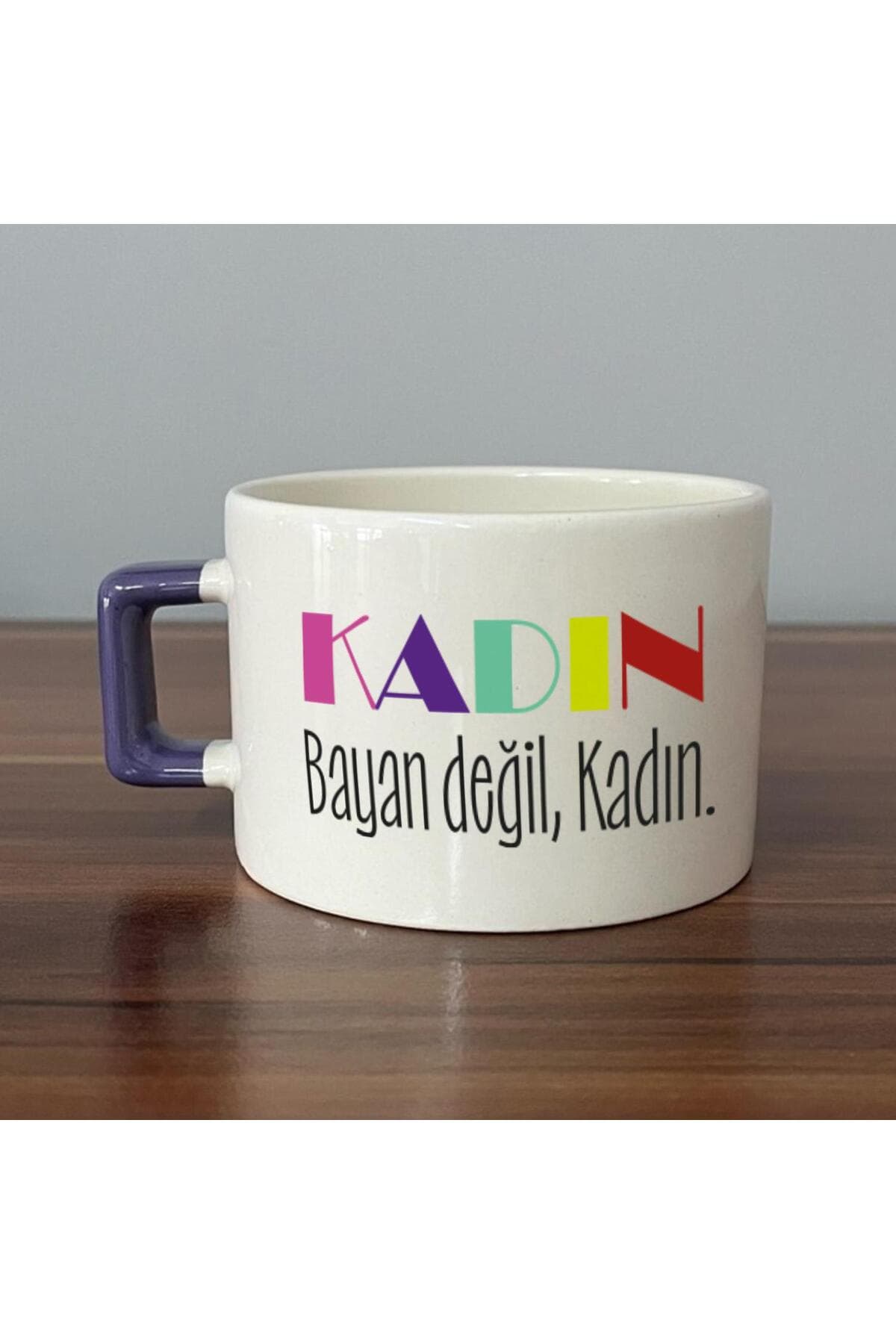 Kadın Değil Baskılı Kadınlar Günü Mor Kulplu Kare Espresso Fincanı