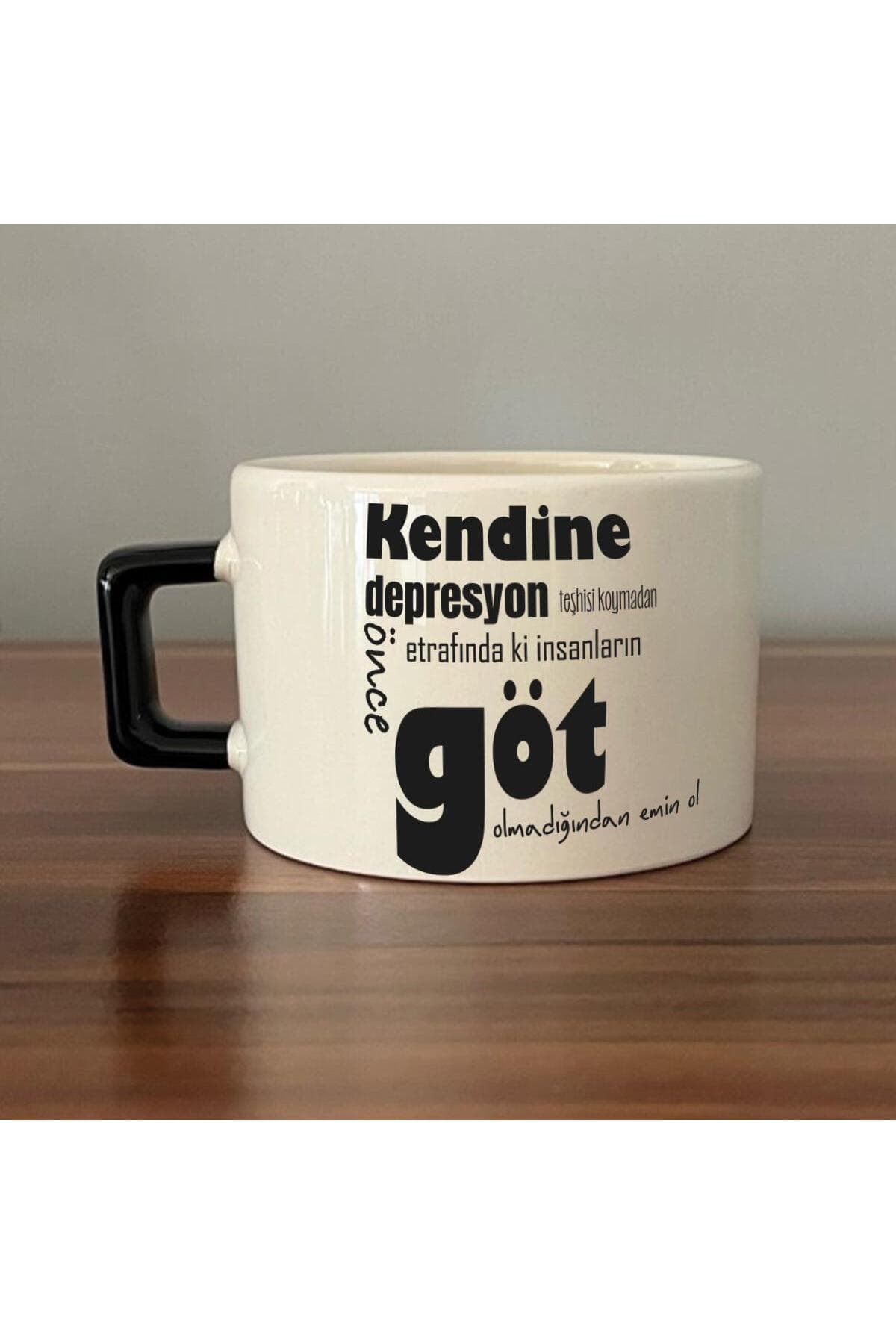 Kendine Depresyon Teşhisi Koymadan Önce Baskılı Siyah Kulplu Kare Espresso Fincanı